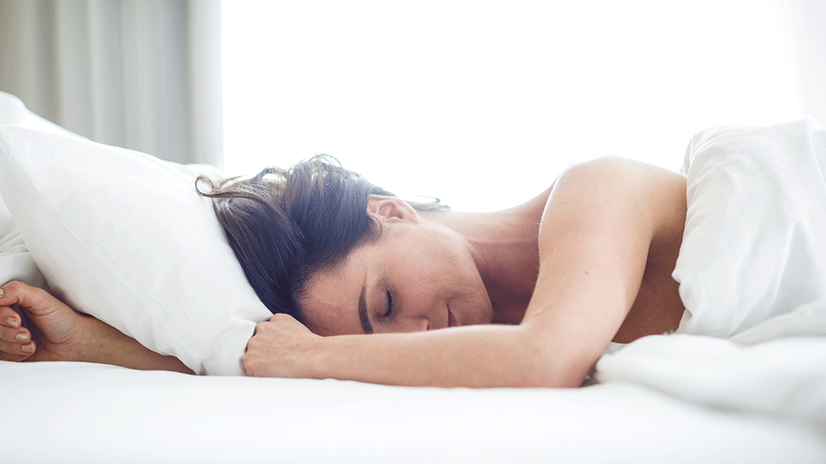 Mujer durmiendo: Tipos de sueño